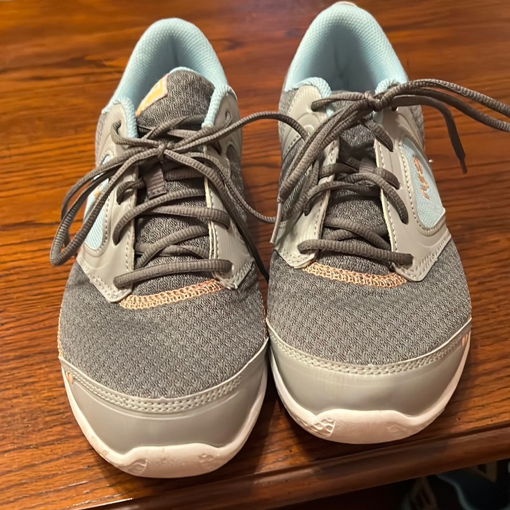 Tula Athletic Shoes